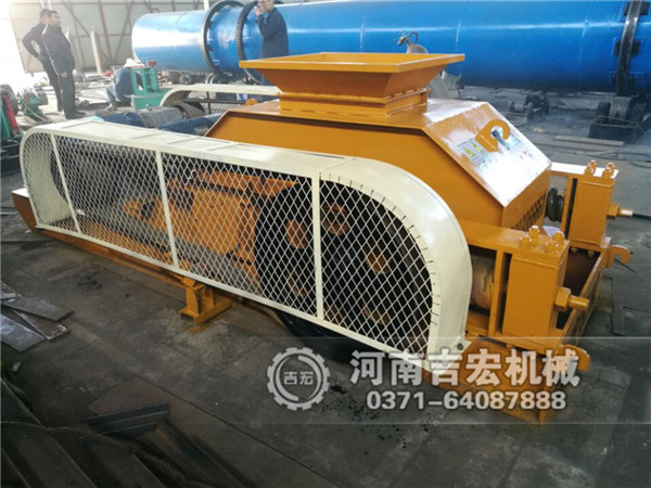 小型對(duì)輥制砂機(jī)
