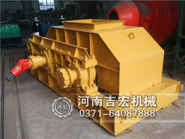 對輥破石碎沙機(jī)