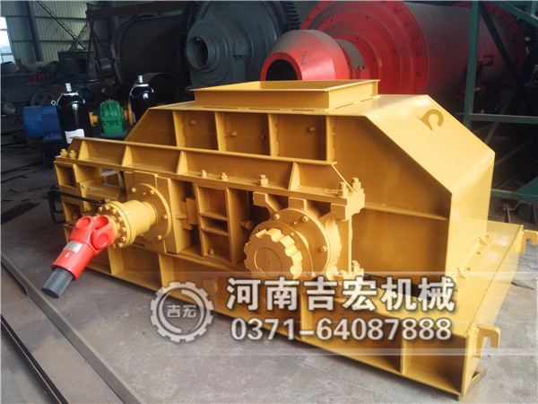 對輥破石碎沙機(jī)